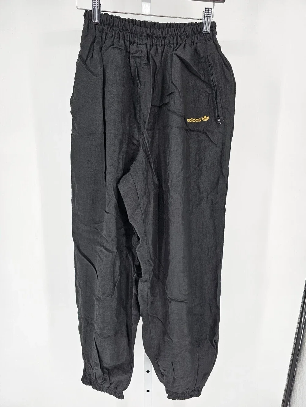 Vintage 1990s Adidas Mens Sz XL Jogger Track Windbreaker Pants Black Gold